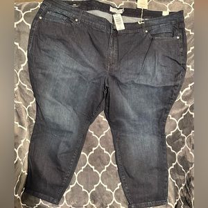 Torrid size 30 short jean